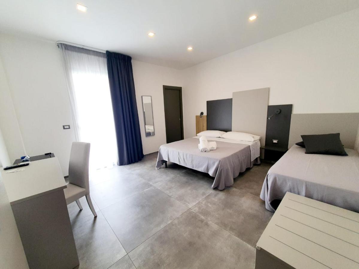 Hotel Marebed Porto Cesareo Exterior foto